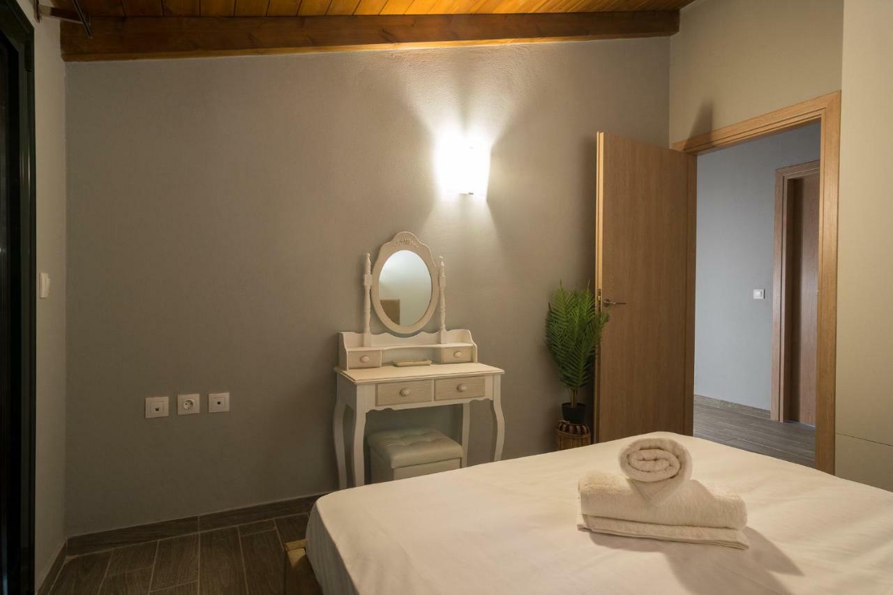 Anemomilos Casa Ideale 1St Floor Corfu  ภายนอก รูปภาพ
